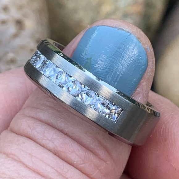 Titanium Channel Set Comfort Fit Band